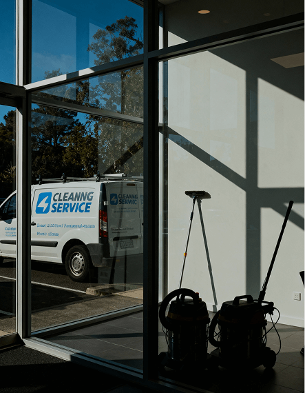 H-customer-img-06-Cleaning Service Providers